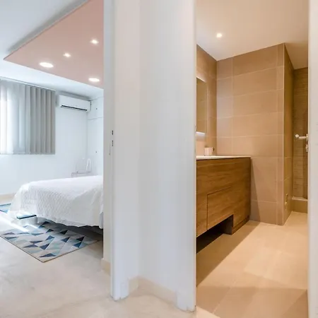 2-bedroom In Grand Apartment